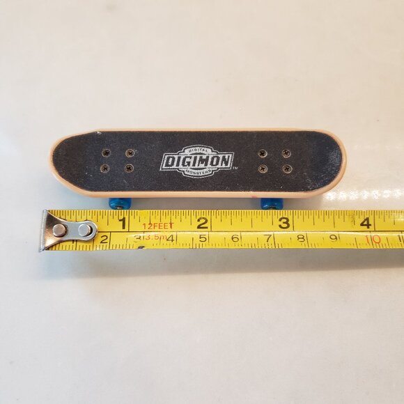 Digimon Digital Monsters Finger Skateboard Skateboarding, Garudamon #65 - Picture 5 of 5